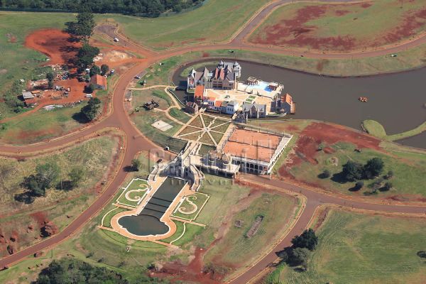 Terreno em condomínio à venda - Condomínio The Euro Royal - Residence e Resort, Londrina Terreno em condomínio à venda - Condomínio The Euro Royal - Residence e Resort, Londrina