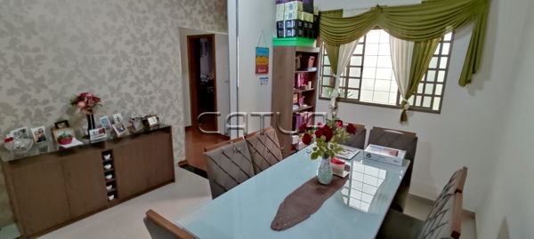 Casa à venda - Bairro Jardim Santa Alice em Londrina Casa à venda - Bairro Jardim Santa Alice em Londrina