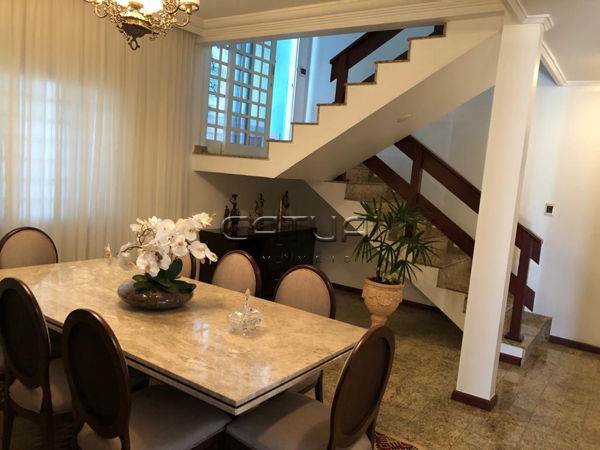 Casa à venda - Bairro Jardim Presidente em Londrina Casa à venda - Bairro Jardim Presidente em Londrina