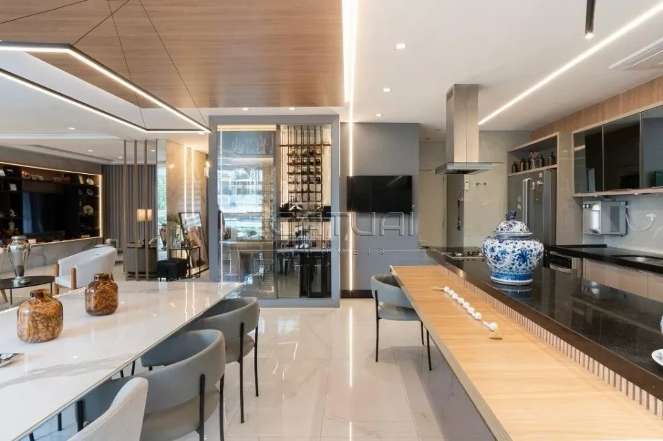 Apartamento à venda - Casa Batllo - Gleba Palhano, Londrina