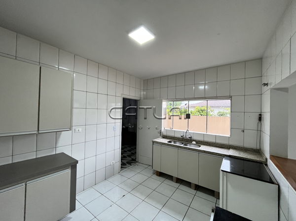 Casa À Venda E Locação Quebec Londrina