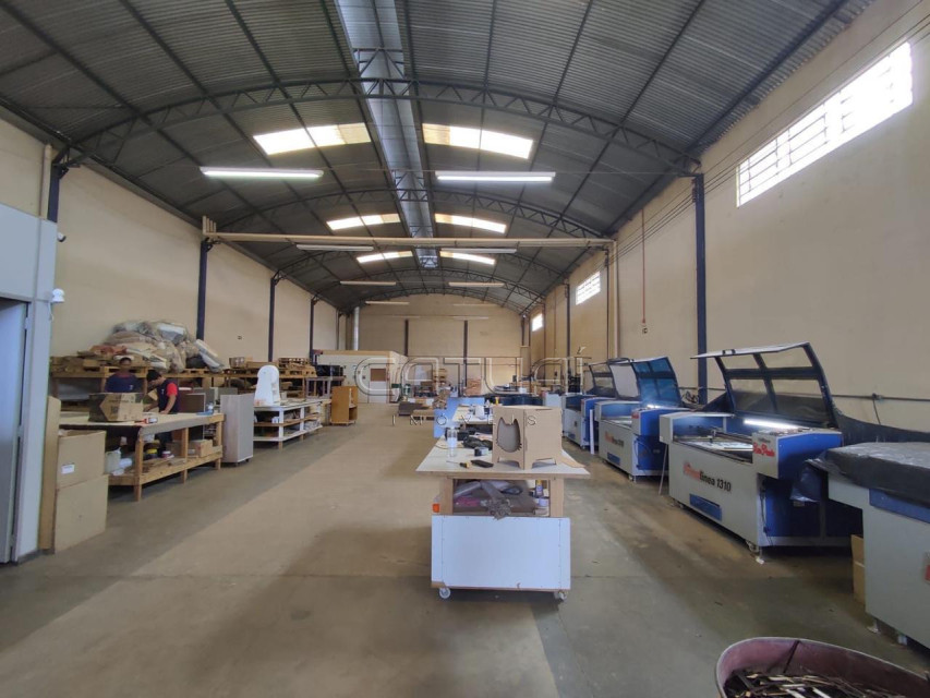 Barracao Comercial Á Venda E para alugar - Conjunto Águias Arapongas Barracao Comercial Á Venda E para alugar - Conjunto Águias Arapongas