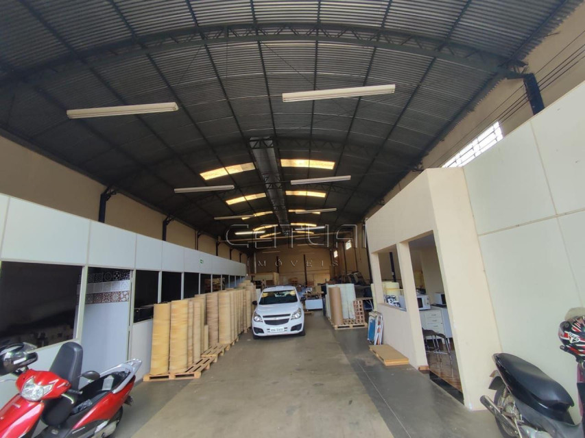 Barracao Comercial Á Venda E para alugar - Conjunto Águias Arapongas Barracao Comercial Á Venda E para alugar - Conjunto Águias Arapongas