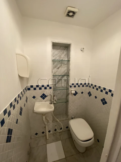 Imagens do imóveis Comercial Para Alugar Av JK Fundos