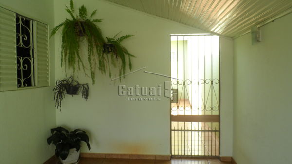 Casa à venda - Bairro Conjunto Habitacional Maria Cecília Serrano de Oliveira em Londrina Casa à venda - Bairro Conjunto Habitacional Maria Cecília Serrano de Oliveira em Londrina