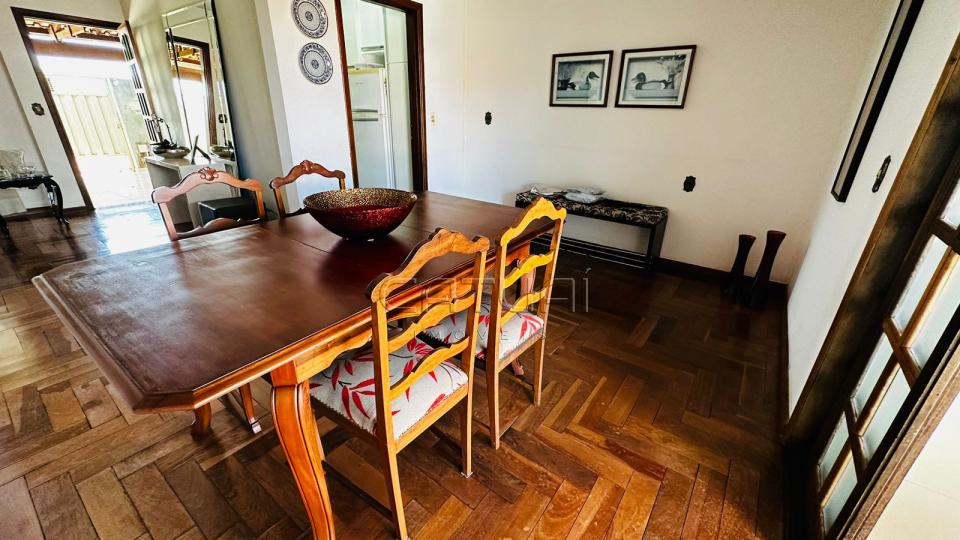 Casa à venda - Bairro Jardim Albatroz, Londrina Casa à venda - Bairro Jardim Albatroz, Londrina