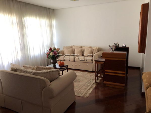 Casa à venda - Bairro Jardim Presidente em Londrina Casa à venda - Bairro Jardim Presidente em Londrina