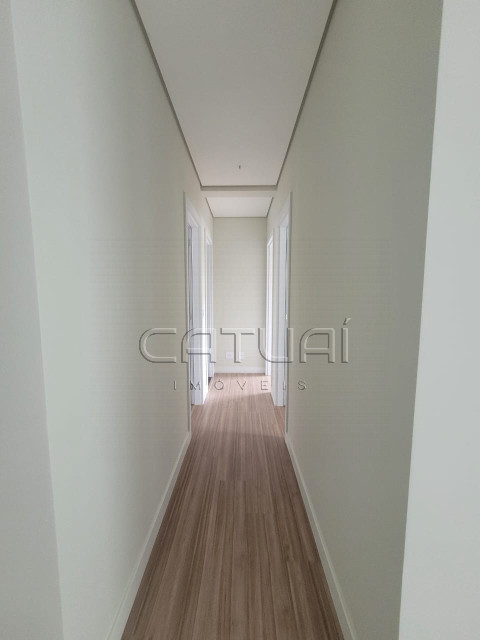 Apartamento à venda Edifício Odyssey - Centro, Londrina Apartamento à venda Edifício Odyssey - Centro, Londrina