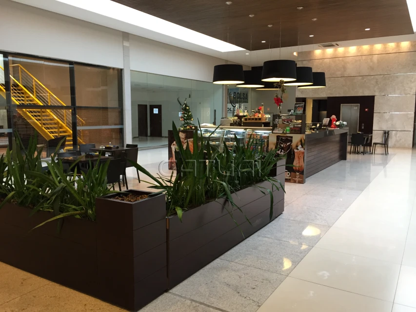 Imagens do imóveis Comercial Para Alugar Torre Montello Londrina