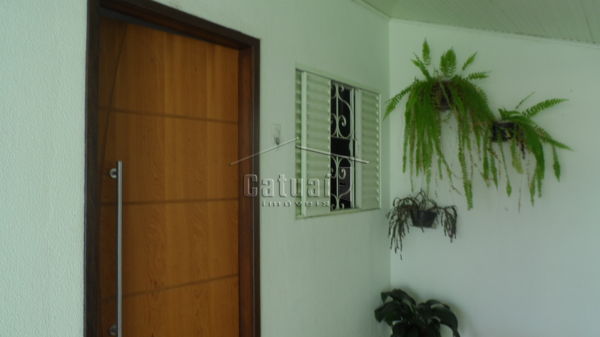 Casa à venda - Bairro Conjunto Habitacional Maria Cecília Serrano de Oliveira em Londrina Casa à venda - Bairro Conjunto Habitacional Maria Cecília Serrano de Oliveira em Londrina