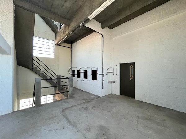 Prédio Comercial para alugar - Bairro Vila Santa Terezinha, Londrina Prédio Comercial para alugar - Bairro Vila Santa Terezinha, Londrina