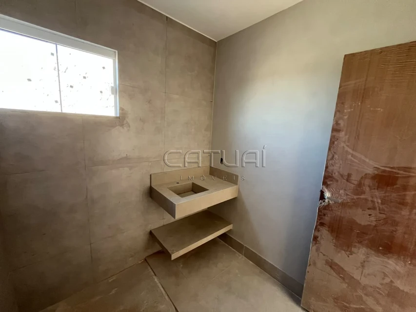 Imagens do imóveis Casa Geminada À Venda Conjunto Vivi Xavier Londrina
