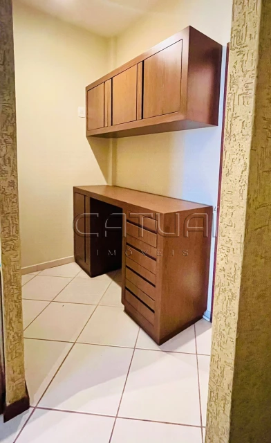 Imagens do imóveis Comercial À Venda Storti Galeria Londrina