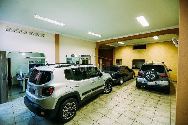 Casa à venda - Bairro Jardim Alpes em Londrina Casa à venda - Bairro Jardim Alpes em Londrina