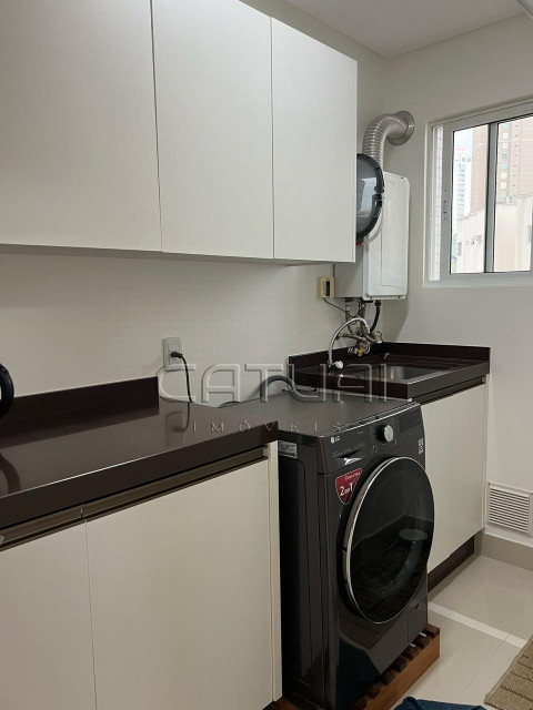 APARTAMENTO À VENDA SPAZIO BIANCO REISENCE BALNEÁRIO CAMBORIÚ APARTAMENTO À VENDA SPAZIO BIANCO REISENCE BALNEÁRIO CAMBORIÚ