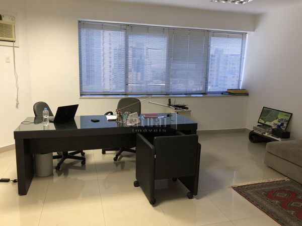Sala Comercial à venda - Centro Empresarial Newton Câmara - Centro, Londrina Sala Comercial à venda - Centro Empresarial Newton Câmara - Centro, Londrina