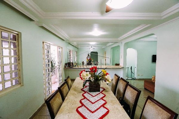 Casa à venda - Bairro Jardim Alpes em Londrina Casa à venda - Bairro Jardim Alpes em Londrina