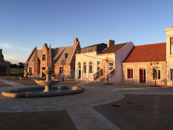 Terreno em condomínio à venda - Condomínio The Euro Royal - Residence e Resort, Londrina Terreno em condomínio à venda - Condomínio The Euro Royal - Residence e Resort, Londrina