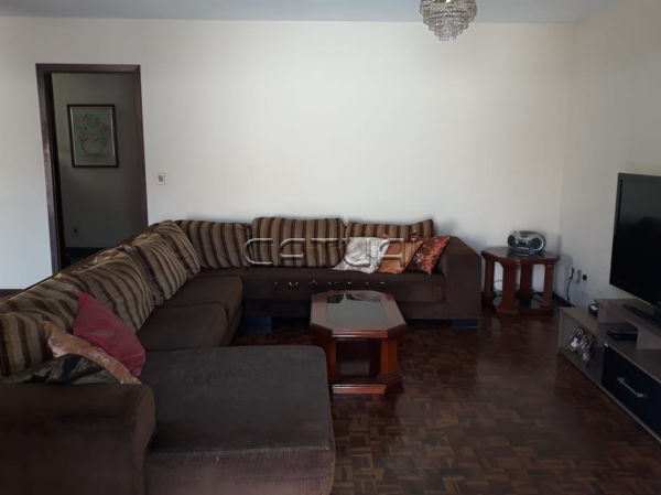 Casa à venda - Bairro Jardim Santo Antônio em Londrina Casa à venda - Bairro Jardim Santo Antônio em Londrina