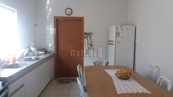 Casa à venda - Bairro Jardim Vila Rica em Londrina Casa à venda - Bairro Jardim Vila Rica em Londrina