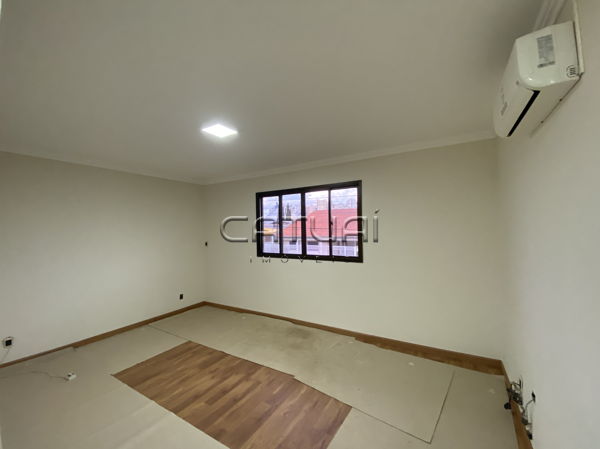 Casa à venda - Bairro Quebec em Londrina Casa à venda - Bairro Quebec em Londrina