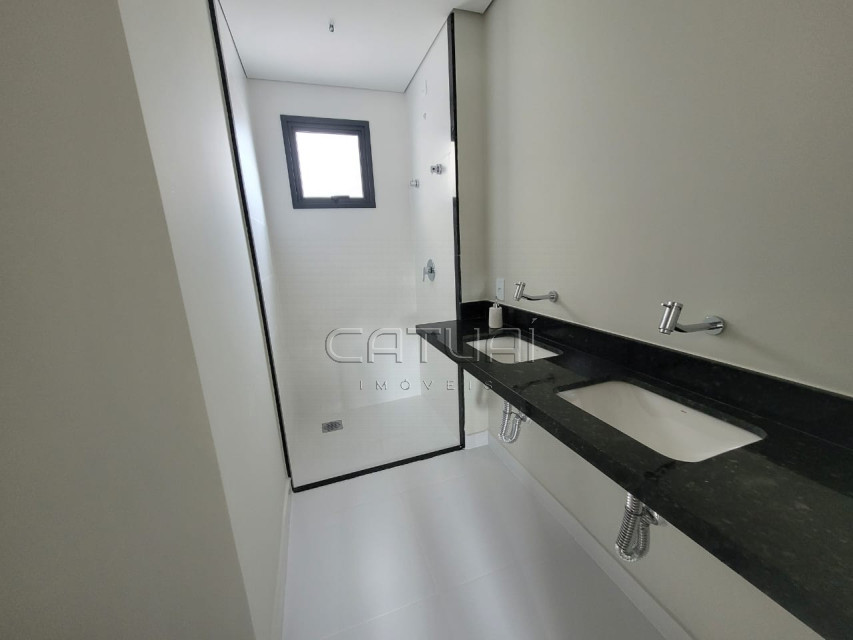 Apartamento à venda Edifício Odyssey - Centro, Londrina Apartamento à venda Edifício Odyssey - Centro, Londrina