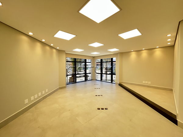 Prédio Comercial à venda - Bairro Jardim Santo Antônio, Londrina Prédio Comercial à venda - Bairro Jardim Santo Antônio, Londrina