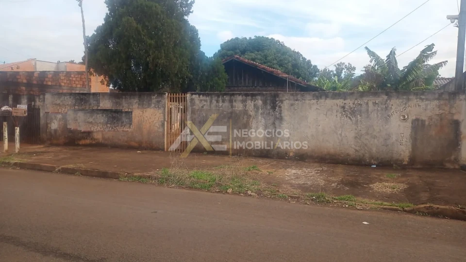 Imagens do imóveis Terreno a Venda na Vila Brasil em Cambé