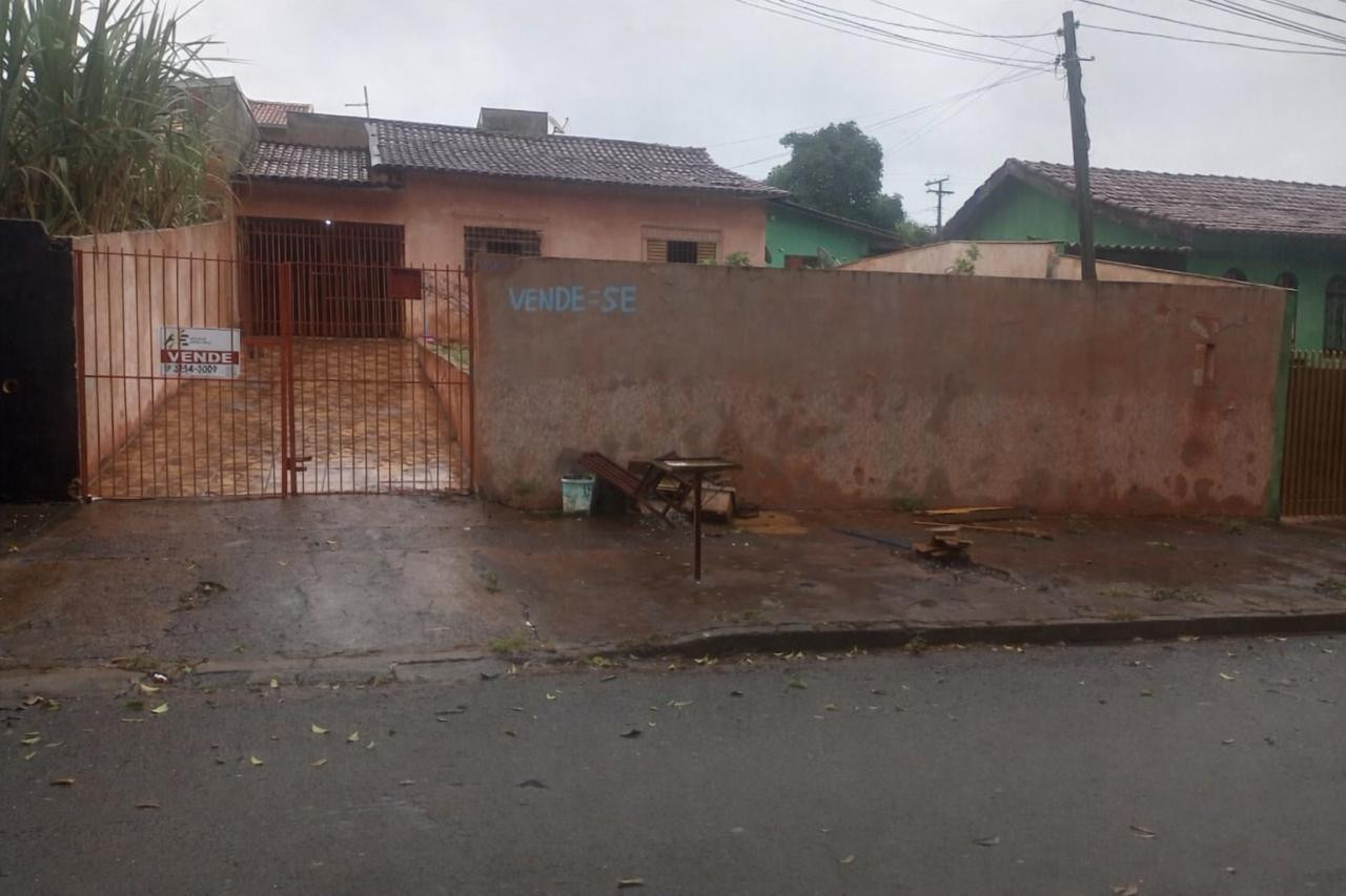 Oportunidade CASA COM 3 QUARTOS A VENDA JD ANA ELIZA