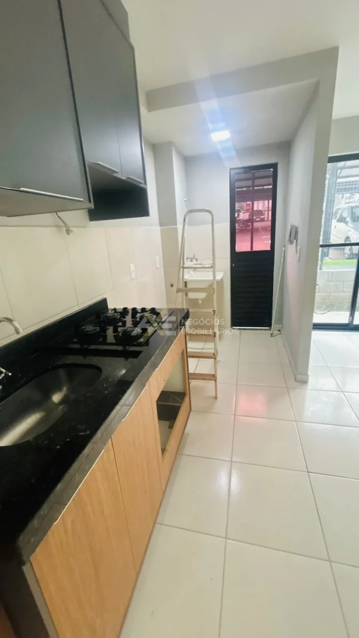 Apartamento pra Locacao de 2 Quartos, Garden e Churrasqueira no Condomínio Vittace Reserva em Cambé
