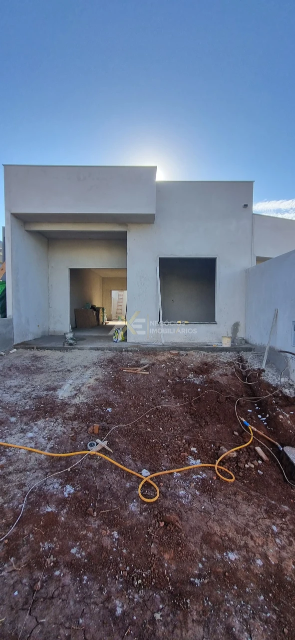 Imagens do imóveis CASA COM 3 QUARTOS (SENDO 1 SUÍTE) CONDOMINIO RESIDENCIAL MORADA DAS FLORES AZALÉIAS