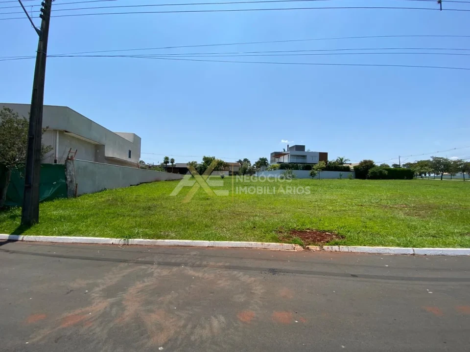 TERRENO À VENDA NO VILLAGIO DO ENGENHO, CAMBÉ-PR