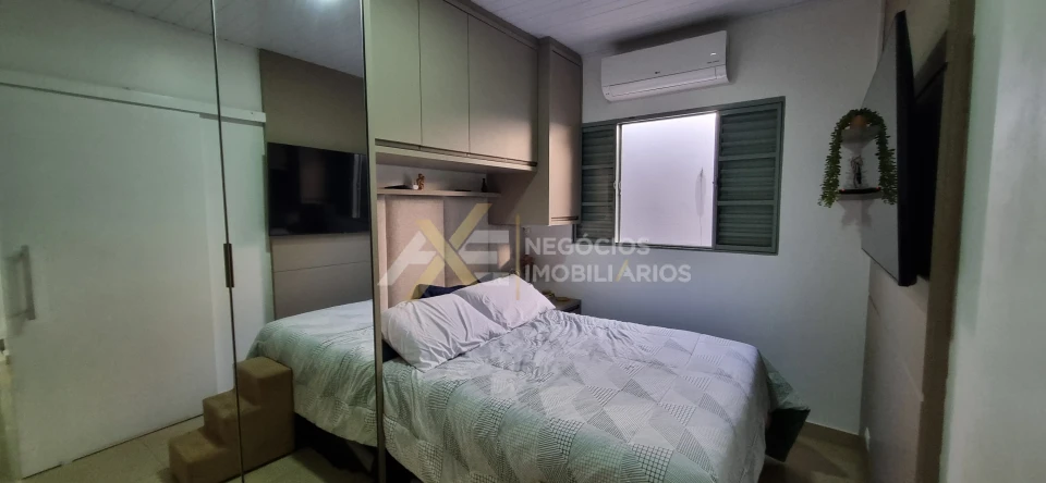 Imagens do imóveis CASA Á VENDA COM 2 DORMITORIOS NO CONDOMÍNIO SABARÁ I