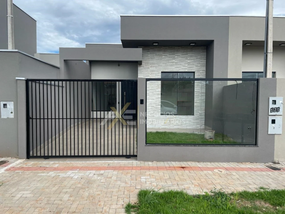 CASA COM 3 QUARTOS (SENDO 1 SUÍTE) NO jARDIM BOURBON