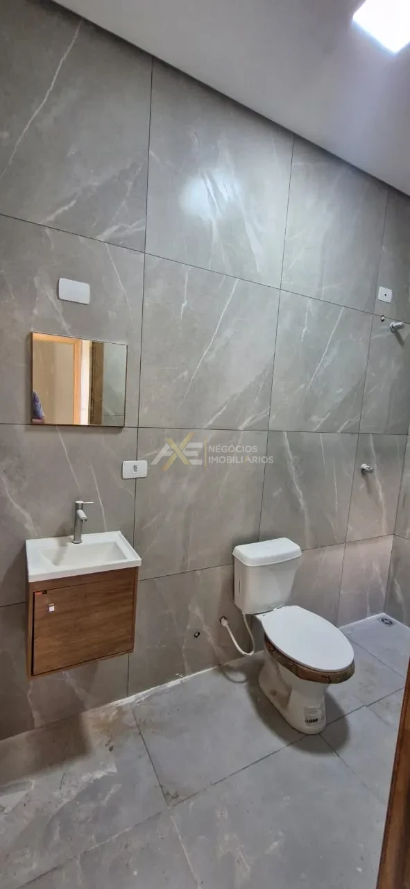 Imagens do imóveis Casa a Venda Jardim Vale Verde na cidade de Cambé, Pr, estuda a possibilidade de pegar veiculo como parte de pagamento