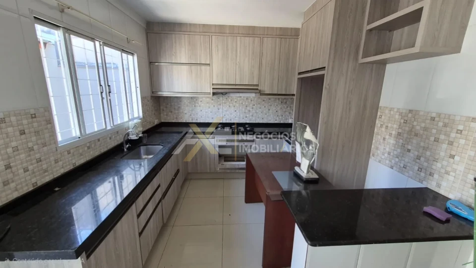 Imagens do imóveis More com Praticidade: Casa para Locação More perto de tudo o que facilita o seu dia.Se você procura um imóvel espaçoso, confortável e em uma das 
