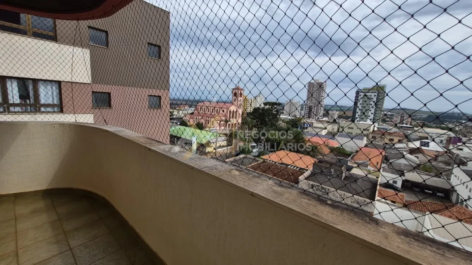 Imagens do imóveis Apartamento de Alto Padrão com 234 m² | 5 Quartos | 3 Suítes | Centro de Cambé