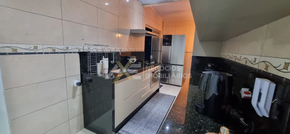 Imagens do imóveis CASA Á VENDA COM 2 DORMITORIOS NO CONDOMÍNIO SABARÁ I