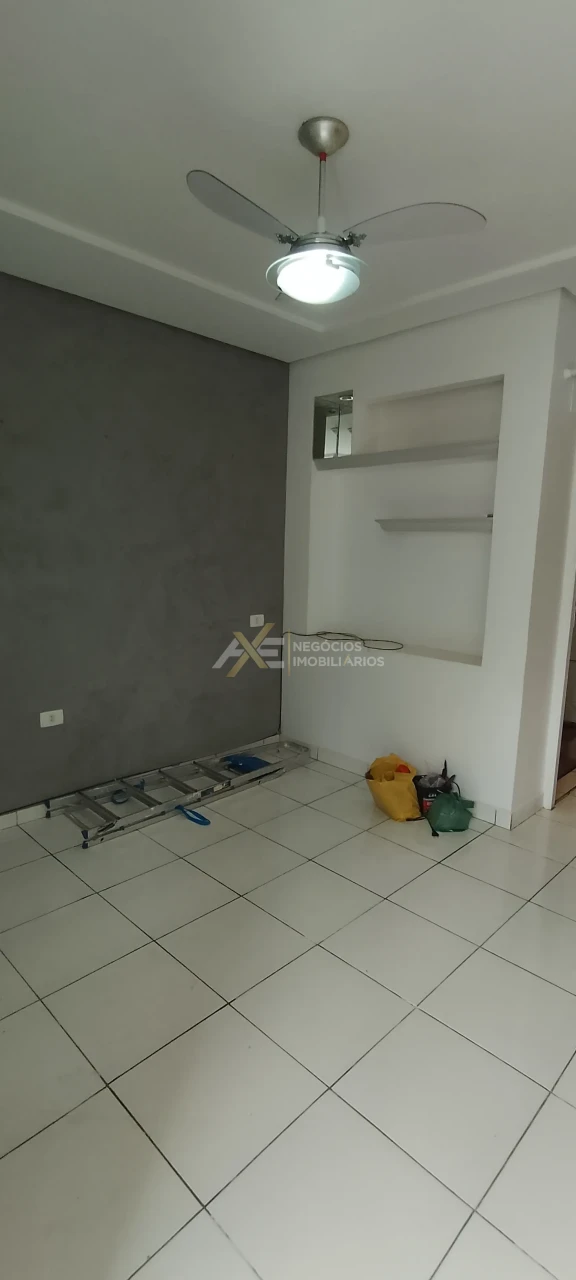 Casa Comercial com 5 salas para locação Parque sella em Cambé, Pr