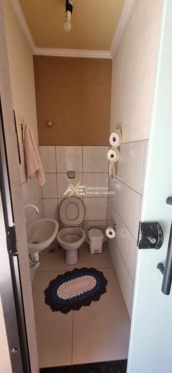 CASA À VENDA NO CAMBÉ II , COM 3 QUARTOS (SENDO 2 SUÍTE)