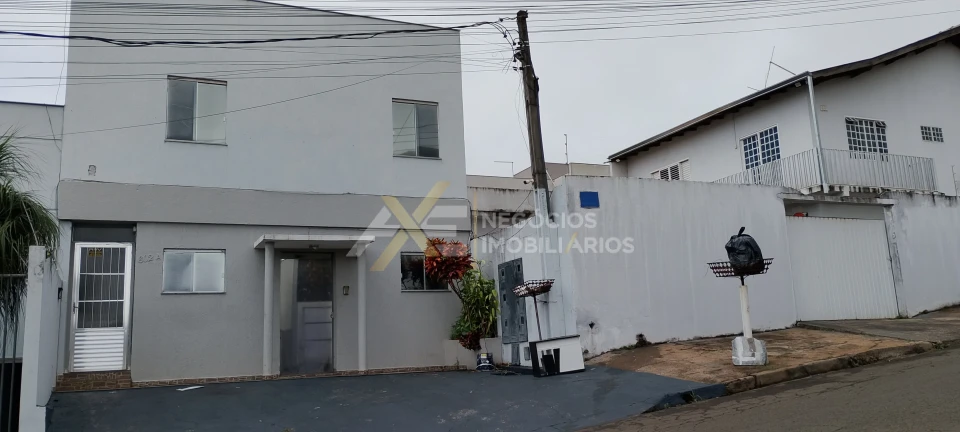 Casa Comercial com 5 salas para locação Parque sella em Cambé, Pr