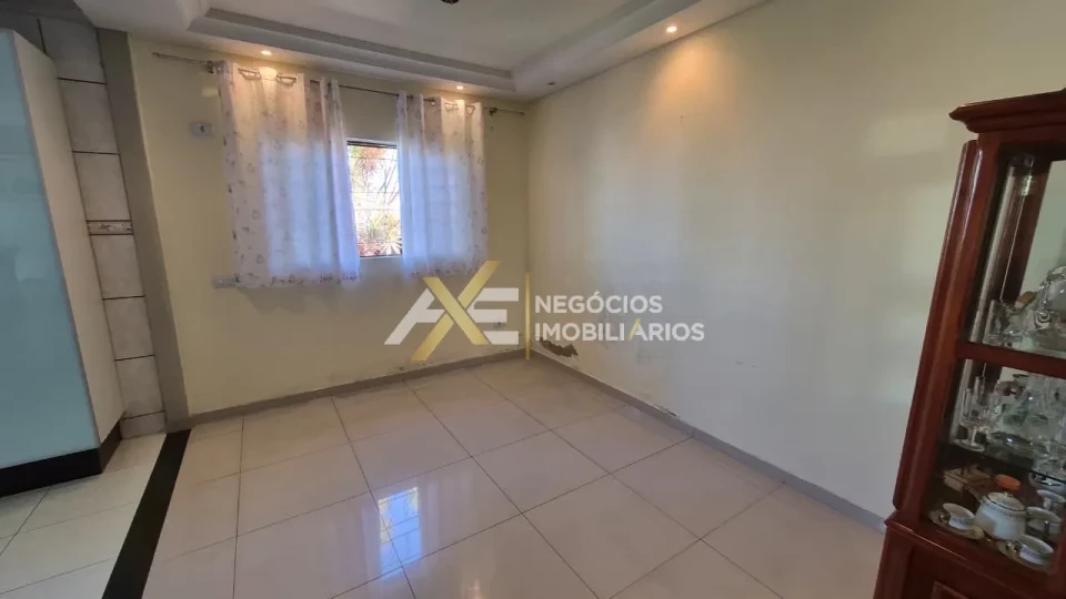 Imagens do imóveis Casa A Venda Com  3 Suítes No Jd Das Flores Em Rolândia