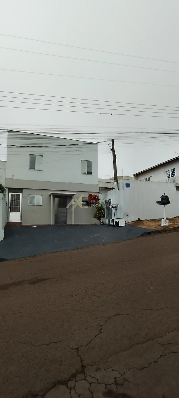 Casa Comercial com 5 salas para locação Parque sella em Cambé, Pr
