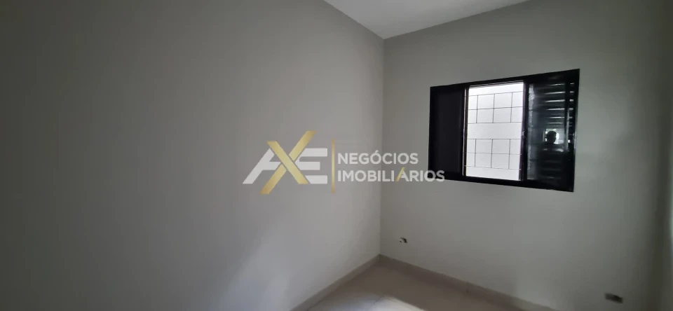 Imagens do imóveis CASA À VENDA DE 3 QUARTOS (SENDO 1 SUÍTE), JARDIM PARANA