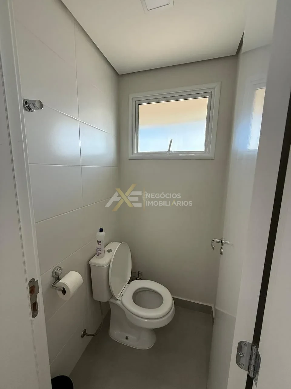 Apartamento Mont Blanc de 3 quartos c/suite e moveis planejados a Venda no Centro de Rolandia, Pr.