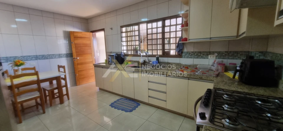 Imagens do imóveis CASA À VENDA NO PARQUE RESIDENCIAL OSVALDO SELLA