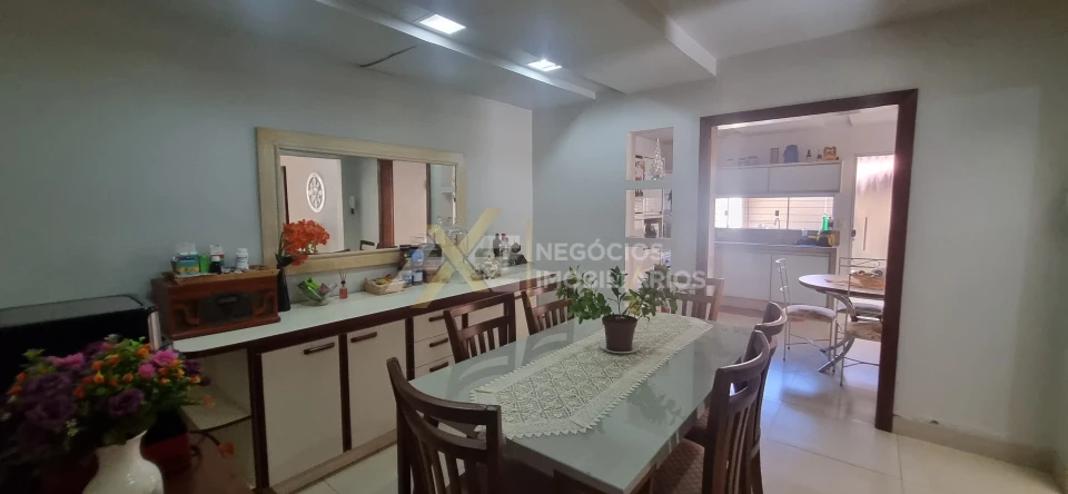 CASA À VENDA NO CAMBÉ II , COM 3 QUARTOS (SENDO 2 SUÍTE)