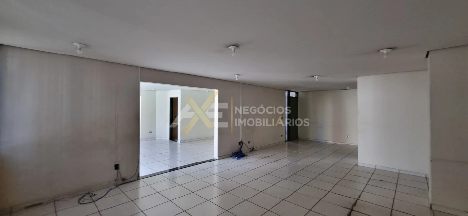 SALAS COMERCIAL À VENDA  NA RUA PERNAMBUCO EM LONDRINA -PR