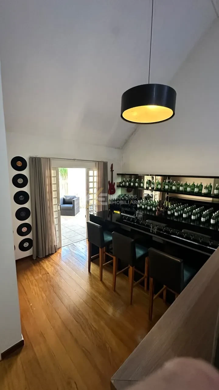 Imagens do imóveis Casa À Venda E Locação Centro Cambé