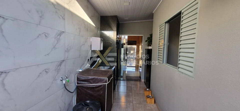 Imagens do imóveis CASA Á VENDA COM 2 DORMITORIOS NO CONDOMÍNIO SABARÁ I